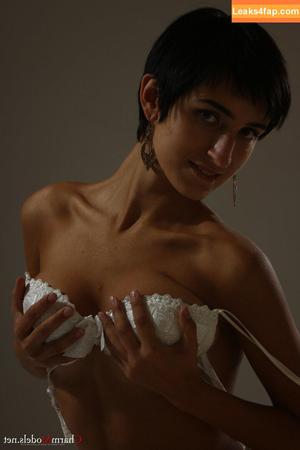 CharmModels photo #0233