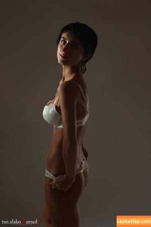 CharmModels photo #0246