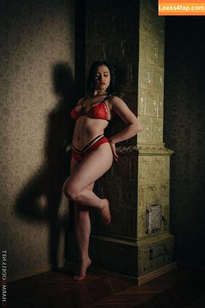 CharmModels photo #0599