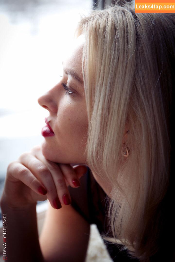 CharmModels / charm_models_women_fashion слитое фото фото #1034