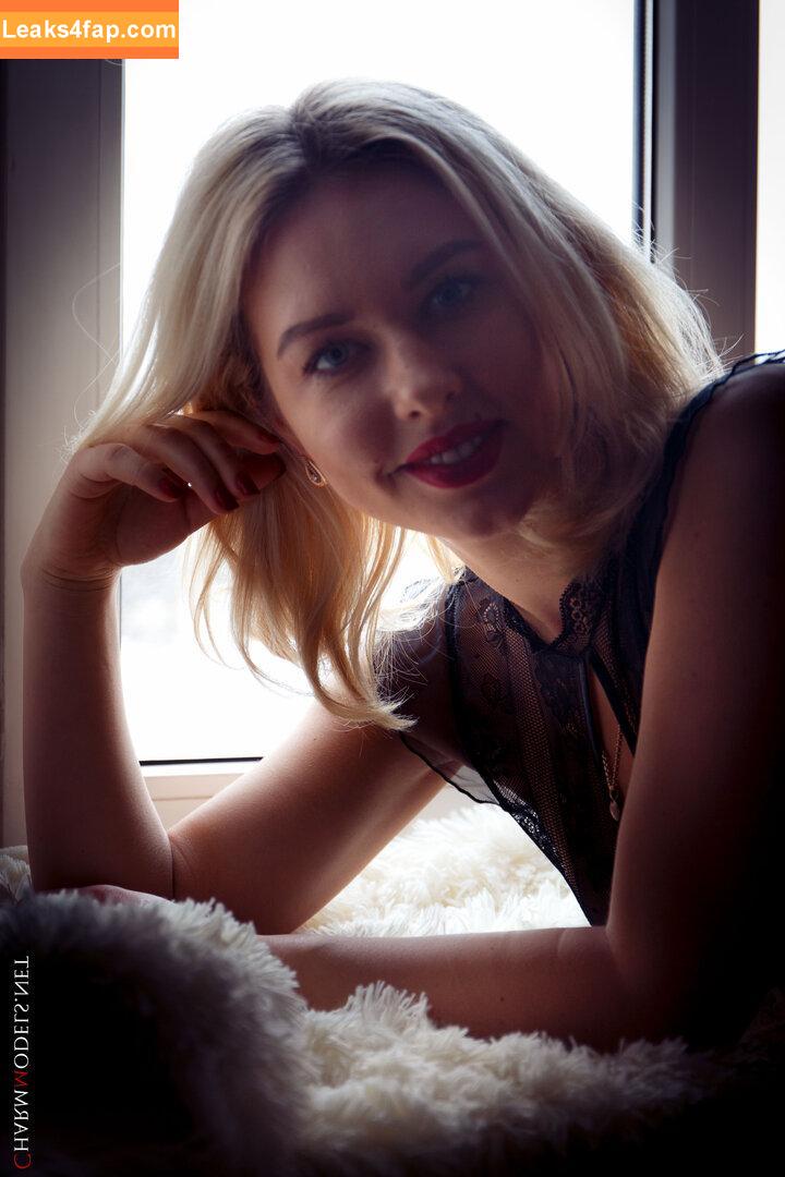 CharmModels / charm_models_women_fashion слитое фото фото #1035