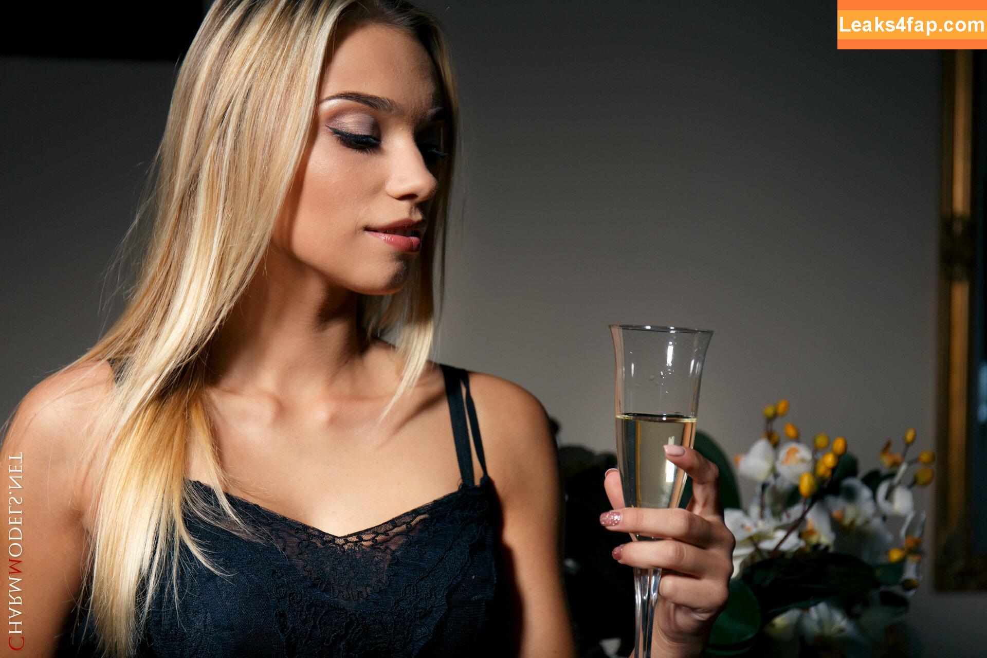 CharmModels / charm_models_women_fashion слитое фото фото #1438