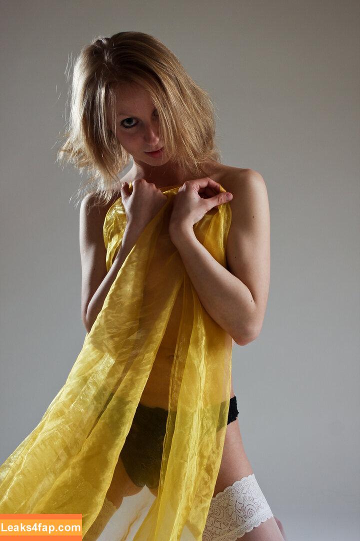 CharmModels / charm_models_women_fashion слитое фото фото #1628
