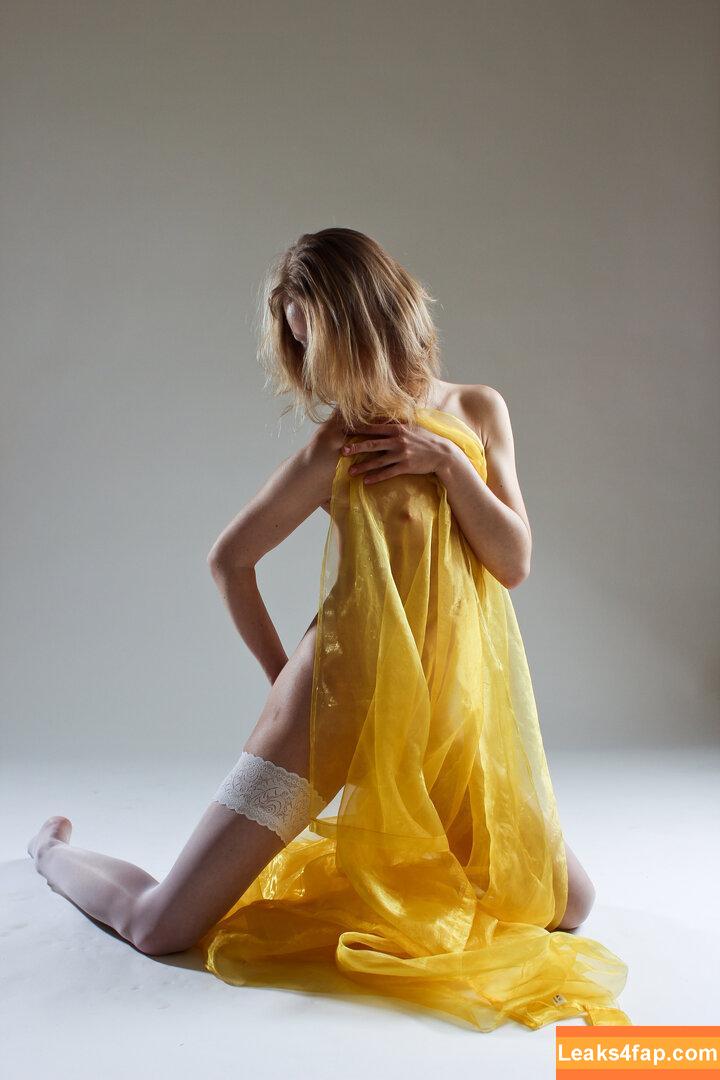 CharmModels / charm_models_women_fashion слитое фото фото #1653