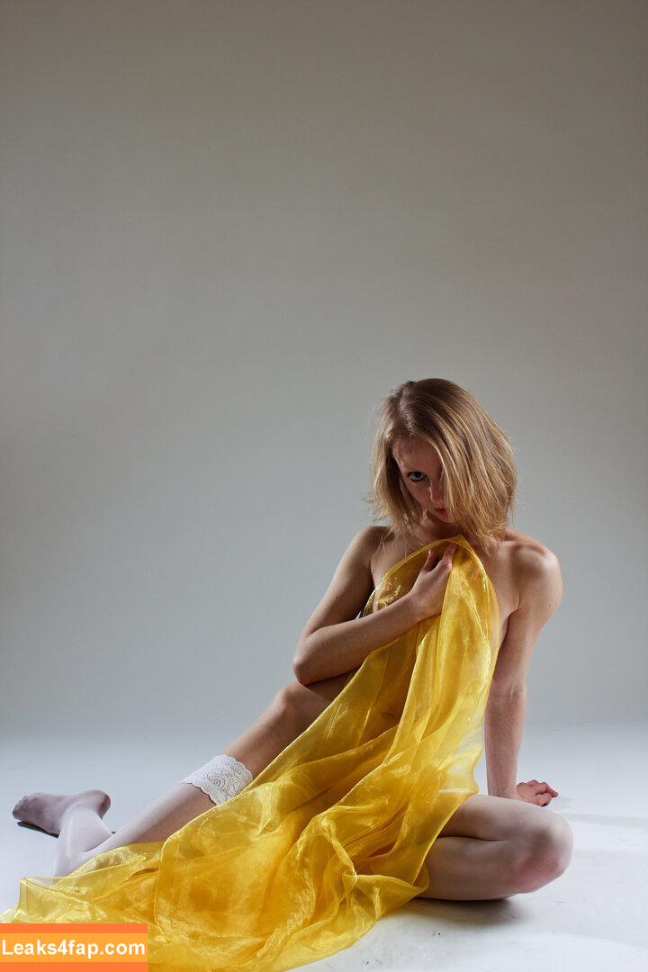 CharmModels / charm_models_women_fashion слитое фото фото #1655