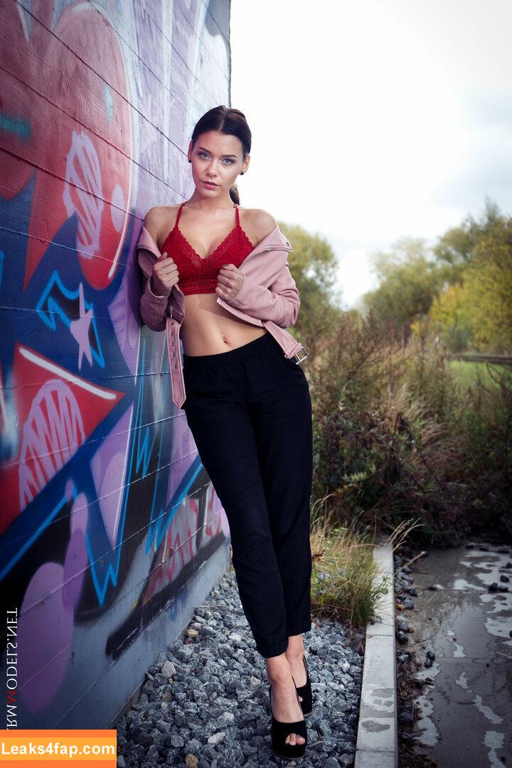 CharmModels / charm_models_women_fashion leaked photo photo #1820