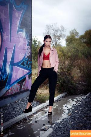 CharmModels photo #1813