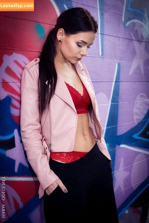 CharmModels photo #1827