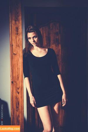 CharmModels photo #1885