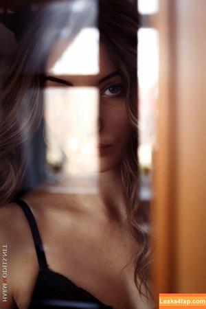 CharmModels photo #1913