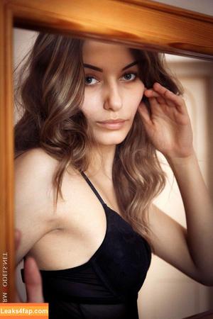 CharmModels photo #1923