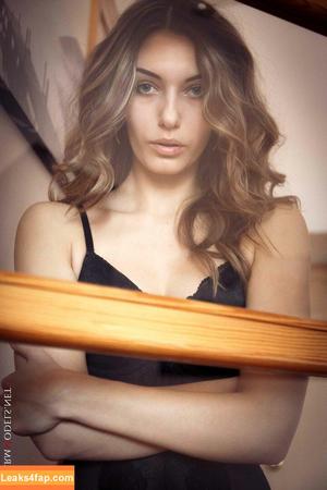 CharmModels photo #1926