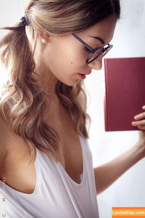 CharmModels photo #1948