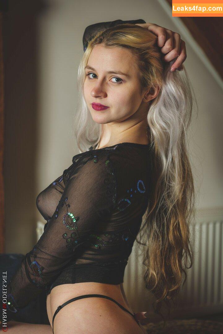 CharmModels / charm_models_women_fashion слитое фото фото #2119