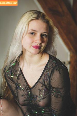 CharmModels photo #2125