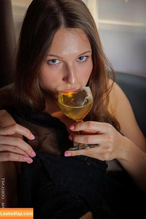 CharmModels photo #2195