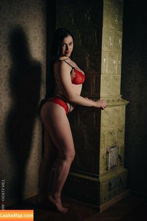 CharmModels photo #2471