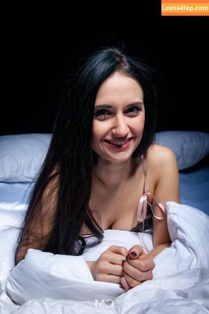 CharmModels photo #2501