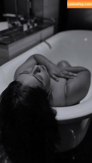 Charu S photo #0004