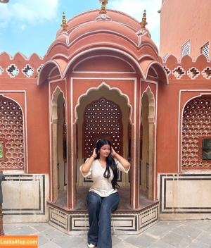 Charvi Sharma photo #0014