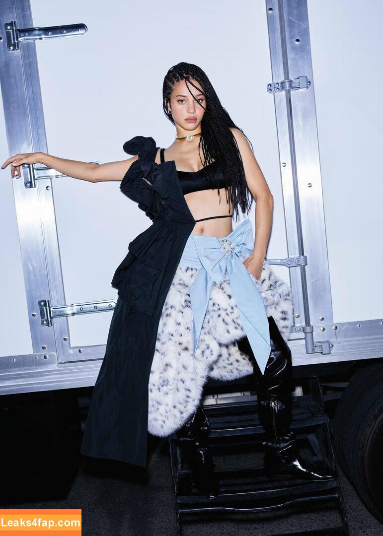 Chase Infiniti / chaseinfiniti слитое фото фото #0014