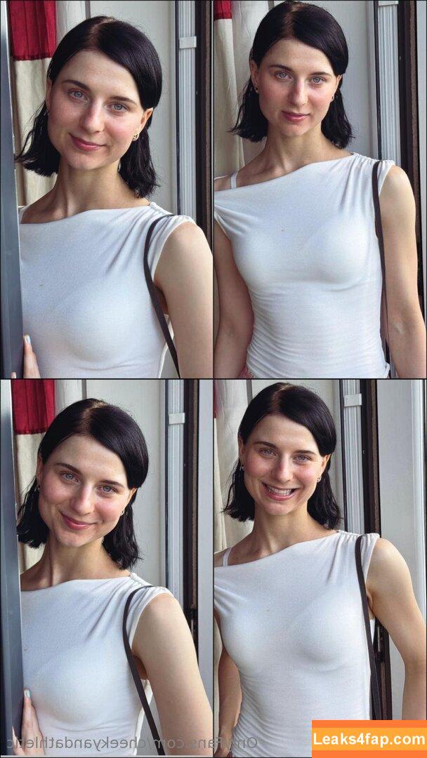 cheekyandathletic /  leaked photo photo #0003