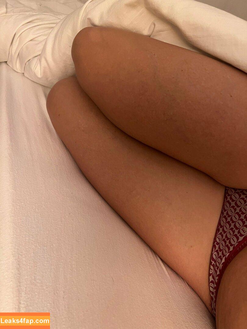 cheekysoles333 / chelsiejayy leaked photo photo #0129