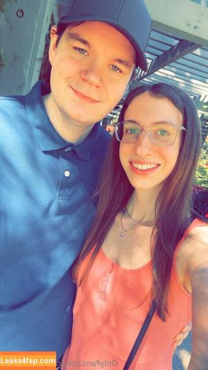 cheekytransgirl photo #0027