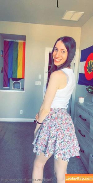 cheekytransgirl photo #0043