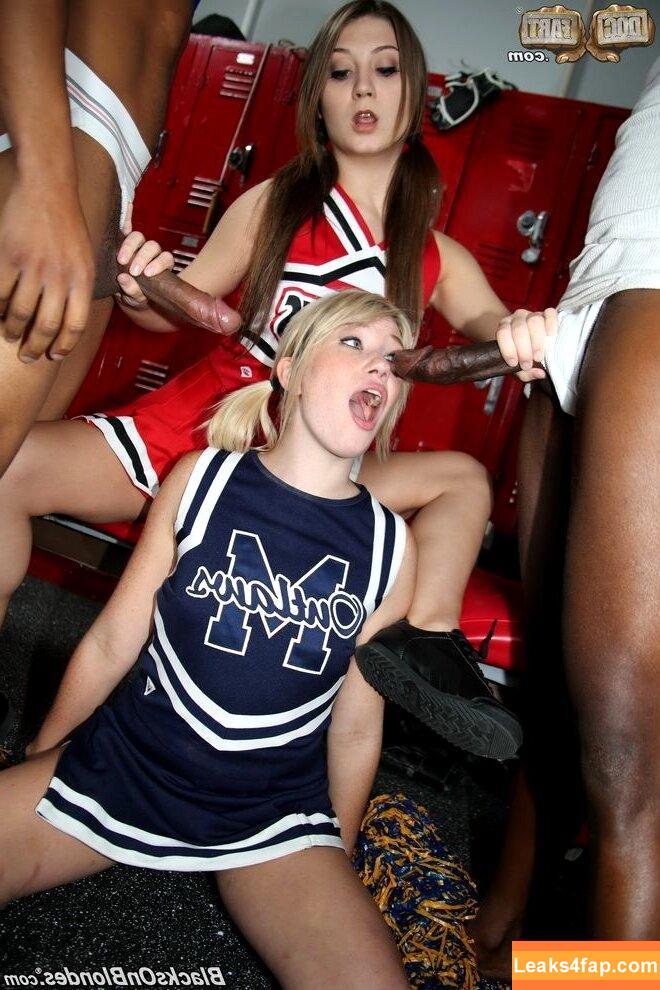 Cheerleaders / dccheerleaders / kaitscollection leaked photo photo #0013