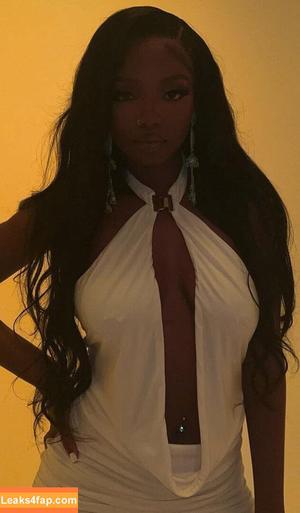 Chelley Bissainthe photo #0001