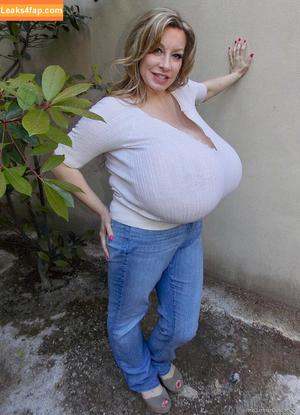 Chelsea Charms фото #0063