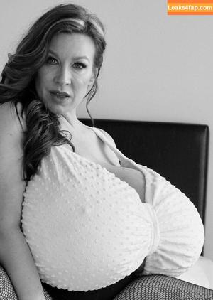 Chelsea Charms фото #0086