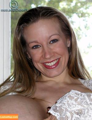 Chelsea Charms фото #0522