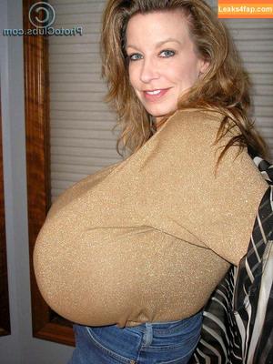 Chelsea Charms фото #1037