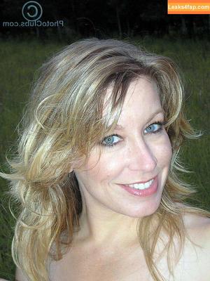 Chelsea Charms фото #1049