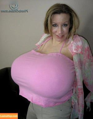 Chelsea Charms photo #1867