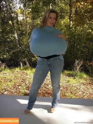 Chelsea Charms photo #1926