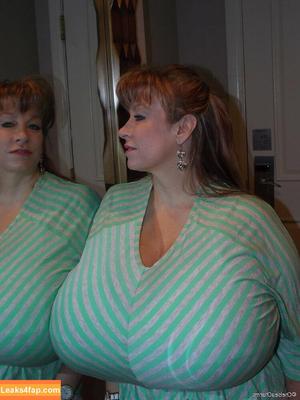 Chelsea Charms photo #1936