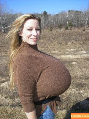 Chelsea Charms photo #2053