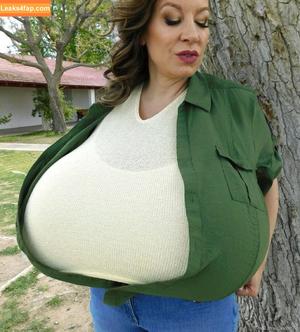 Chelsea Charms photo #2158