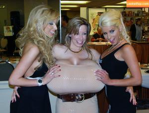 Chelsea Charms photo #2170