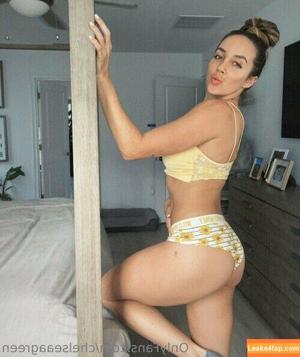 Chelsea Green фото #1362