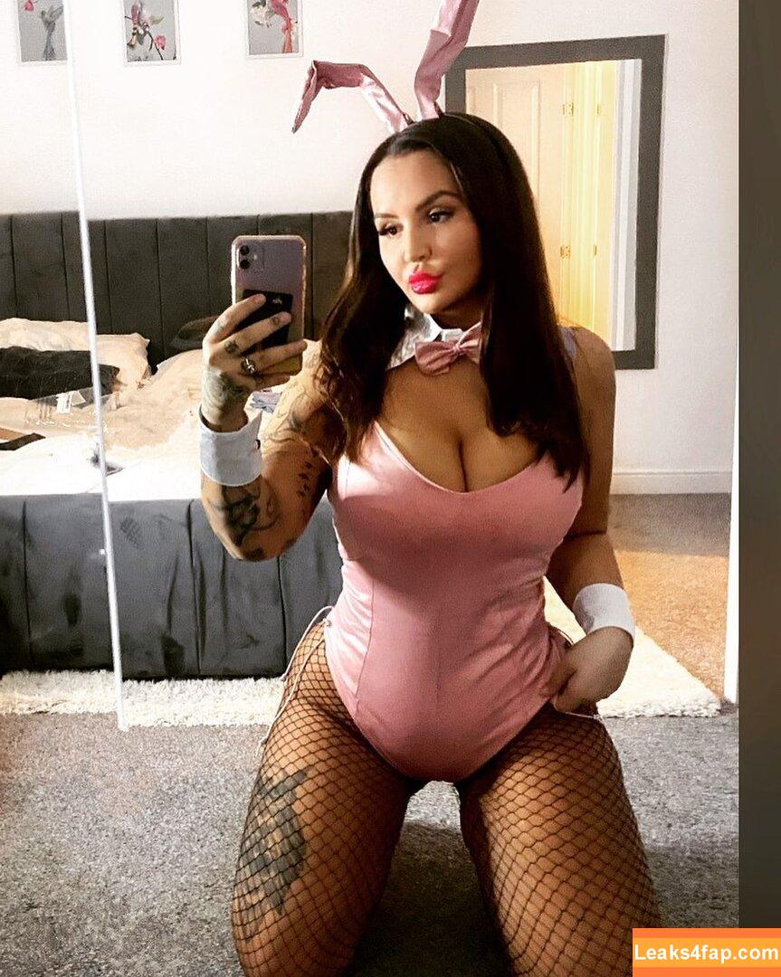 ChelseaNemo / Chelseaknowles / its_lea leaked photo photo #0048