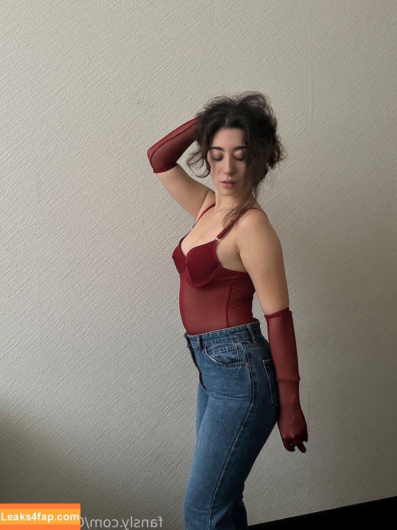 Cherry_Mila / mila.cherry.7503 leaked photo photo #0020