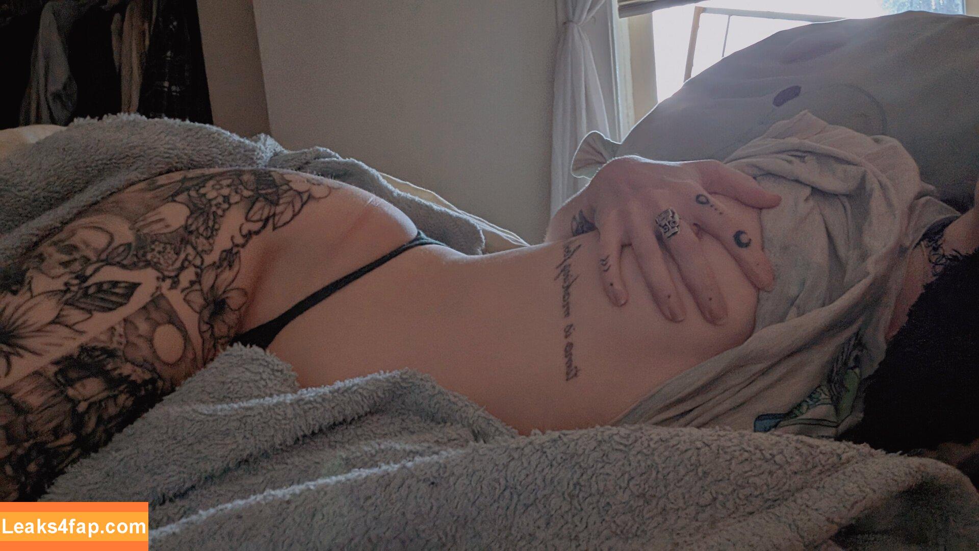 cherrypotato / cherrrypottattoes leaked photo photo #0024