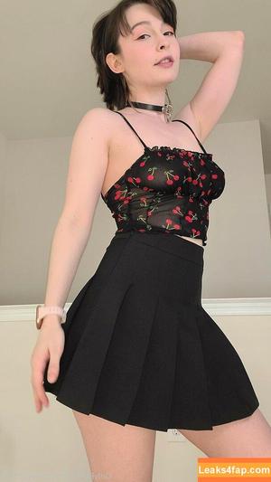 Cherryvonfairy photo #0599