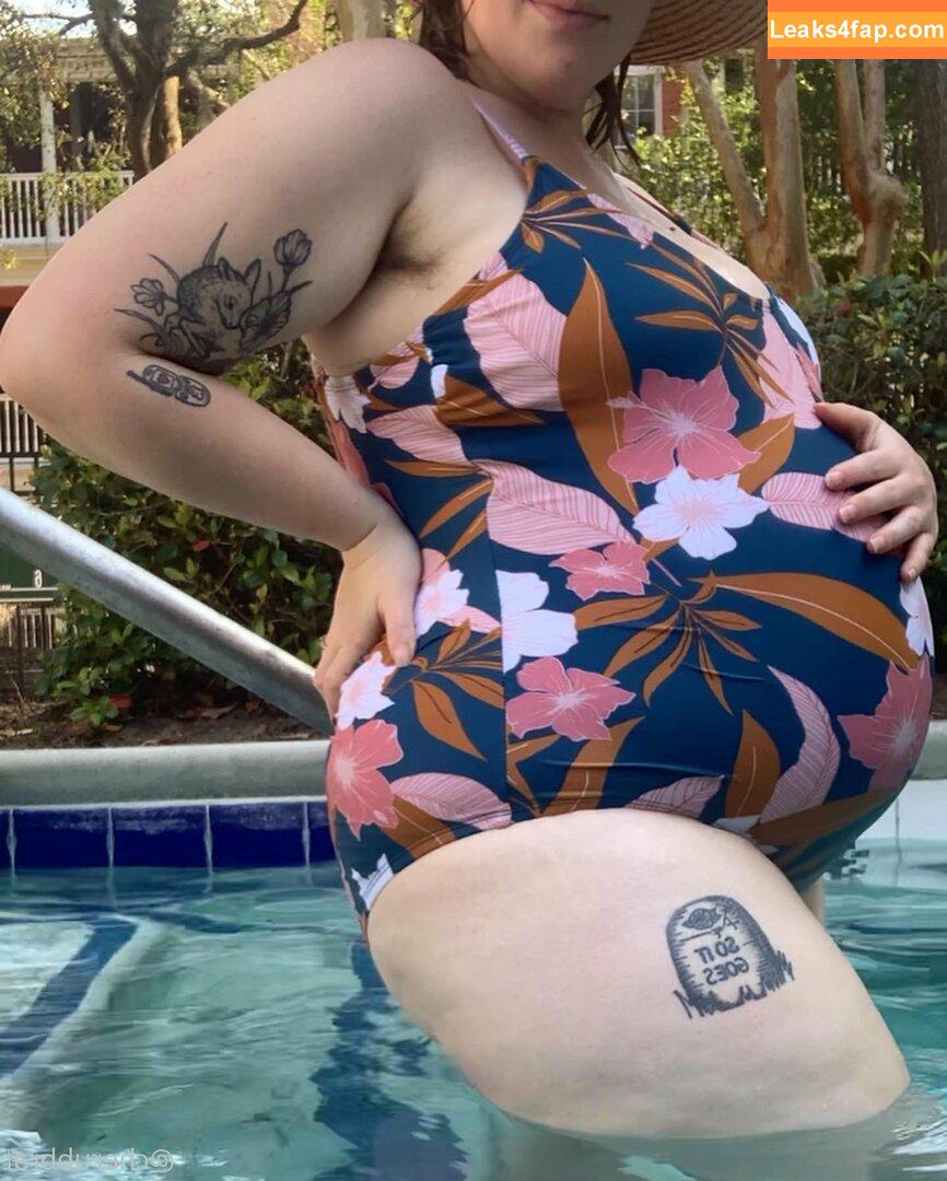 cherubbrat / brainworms1998 / existentiaily / existentially (Maeve / kittensanarchy leaked photo photo #0004
