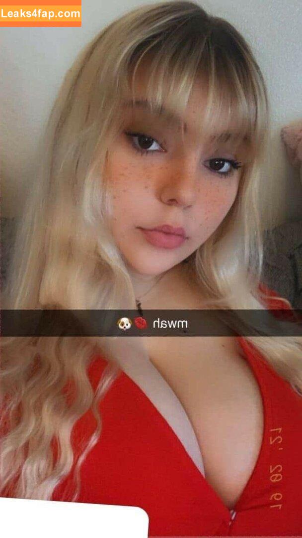 Chewys.melons / Chewy_waifu / chewtastic_chewy leaked photo photo #0101