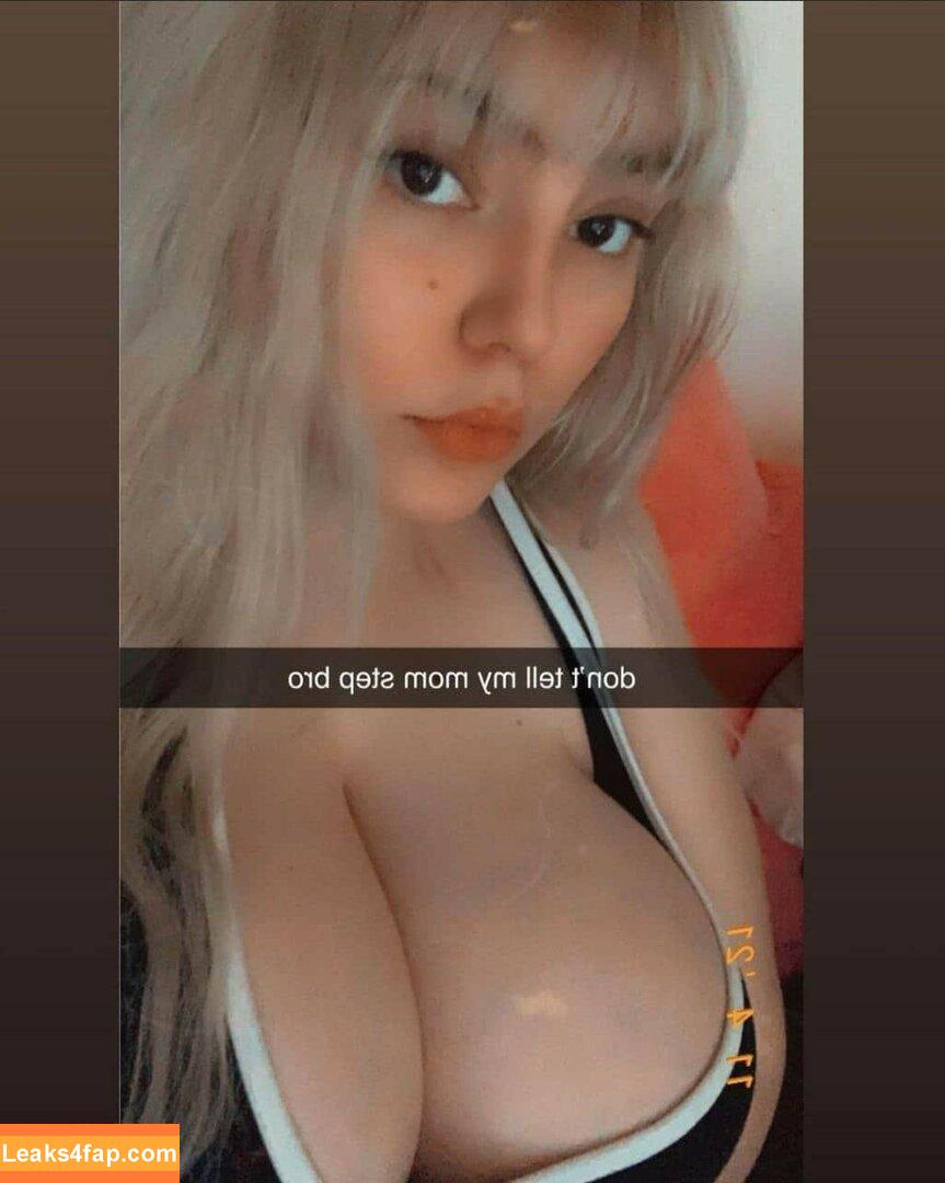 Chewys.melons / Chewy_waifu / chewtastic_chewy leaked photo photo #0117